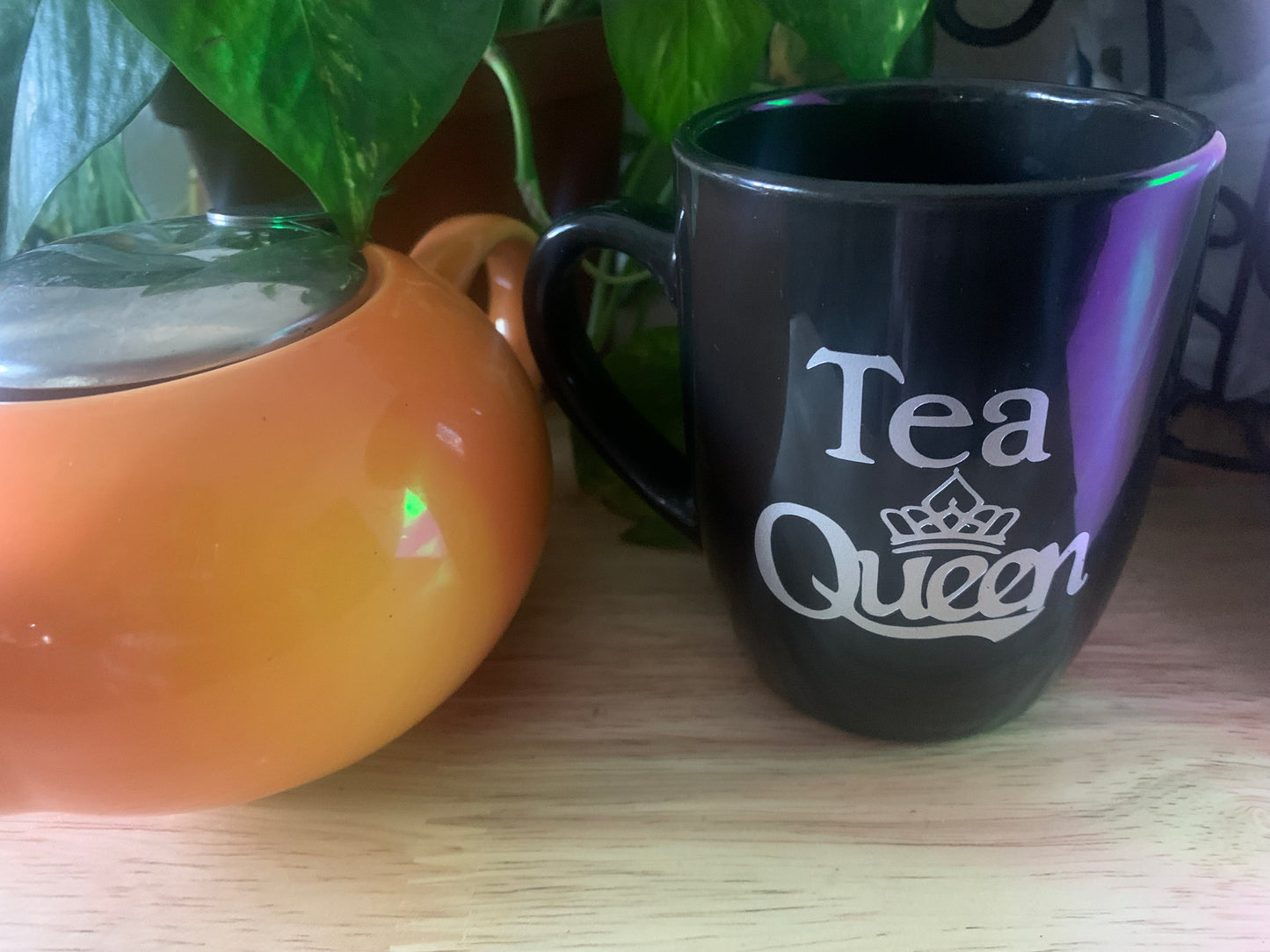 "Tea Queen" 4 different mood support teas by Yogi  and a 8oz mug